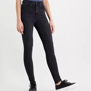 Levi’s Mile High Super Skinny Jeans